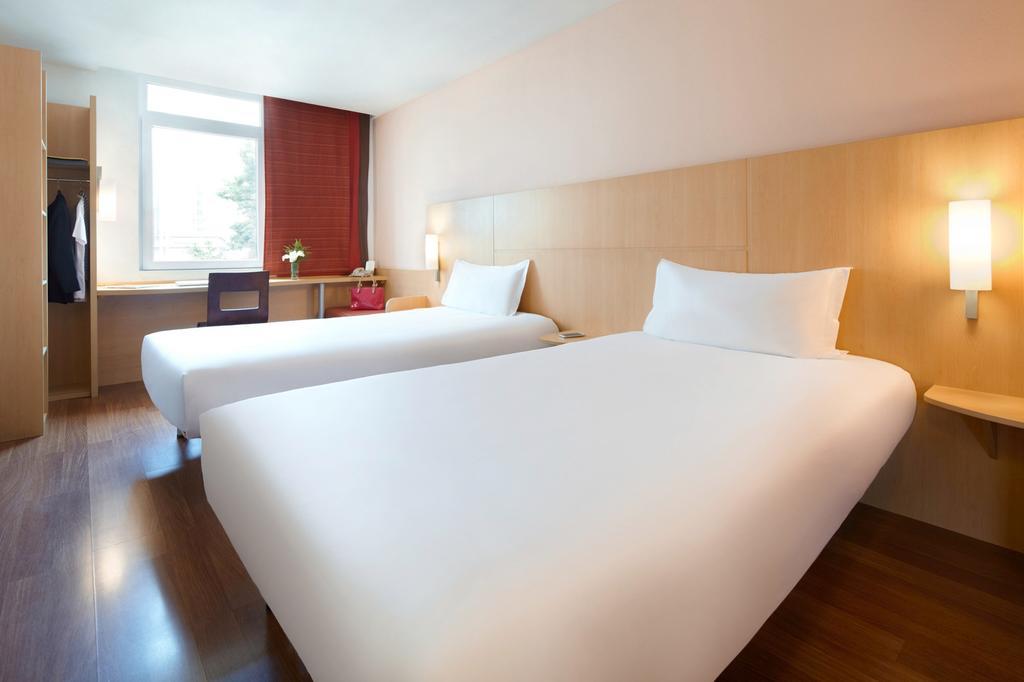 Ibis Chuzhou 1912 Hotel Eksteriør billede