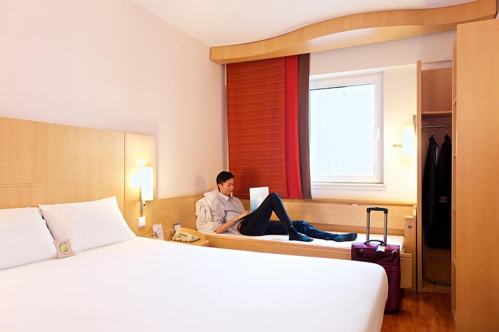 Ibis Chuzhou 1912 Hotel Eksteriør billede